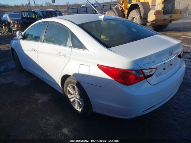 Photo 2 VIN: 5NPEB4AC7CH450607 - HYUNDAI SONATA 