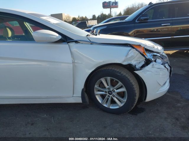 Photo 5 VIN: 5NPEB4AC7CH450607 - HYUNDAI SONATA 