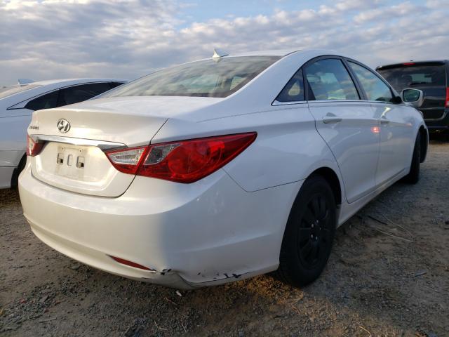 Photo 3 VIN: 5NPEB4AC7CH463342 - HYUNDAI SONATA GLS 