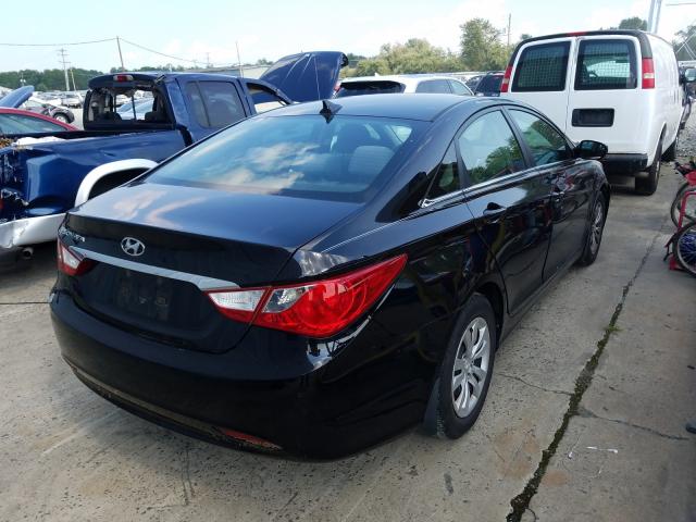 Photo 3 VIN: 5NPEB4AC7CH468802 - HYUNDAI SONATA GLS 