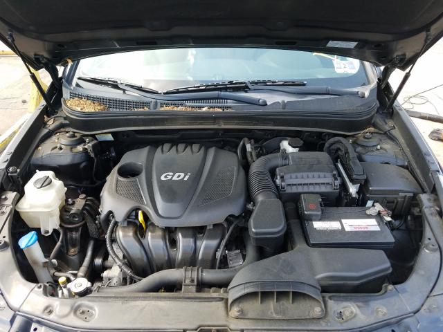 Photo 6 VIN: 5NPEB4AC7CH468802 - HYUNDAI SONATA GLS 