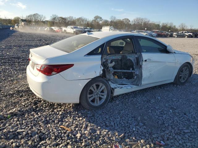 Photo 2 VIN: 5NPEB4AC7CH484174 - HYUNDAI SONATA GLS 