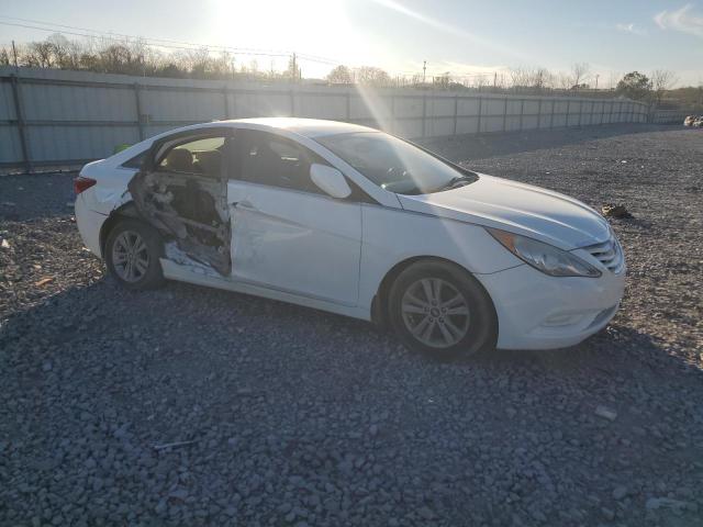 Photo 3 VIN: 5NPEB4AC7CH484174 - HYUNDAI SONATA GLS 