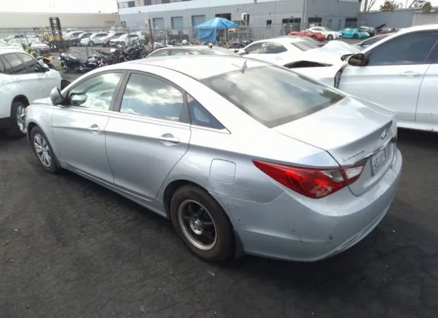 Photo 2 VIN: 5NPEB4AC7CH485857 - HYUNDAI SONATA 