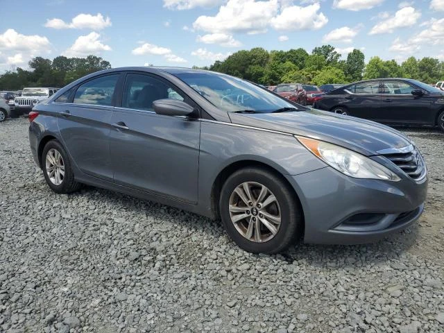 Photo 3 VIN: 5NPEB4AC7CH489973 - HYUNDAI SONATA GLS 