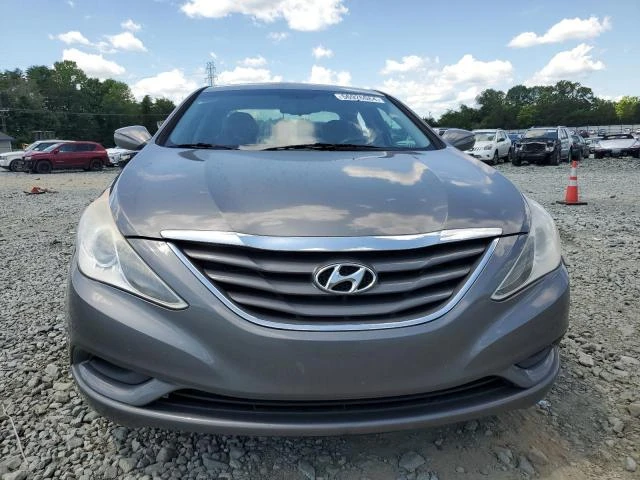 Photo 4 VIN: 5NPEB4AC7CH489973 - HYUNDAI SONATA GLS 