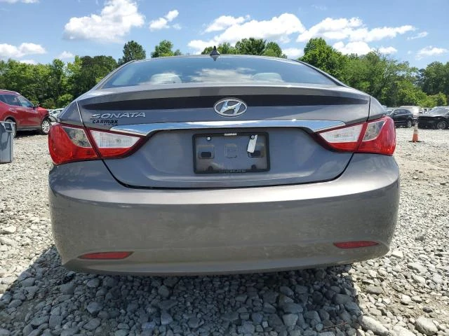 Photo 5 VIN: 5NPEB4AC7CH489973 - HYUNDAI SONATA GLS 