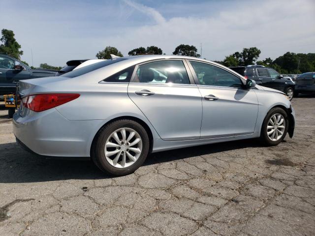 Photo 2 VIN: 5NPEB4AC7CH501233 - HYUNDAI SONATA GLS 