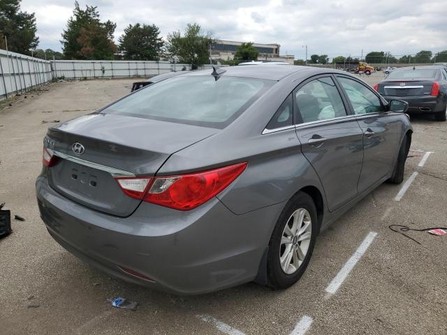 Photo 3 VIN: 5NPEB4AC7DH520995 - HYUNDAI SONATA GLS 