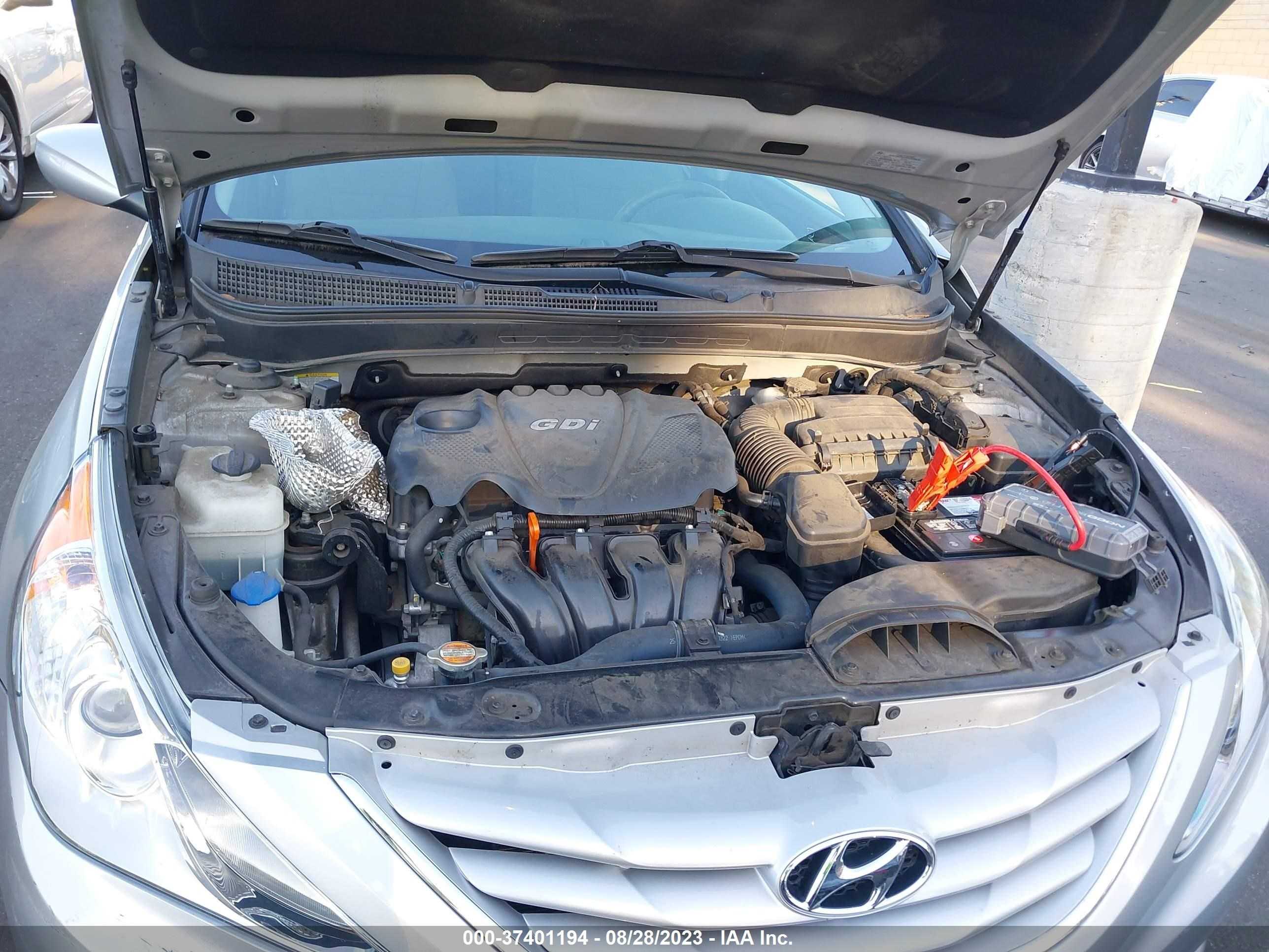 Photo 9 VIN: 5NPEB4AC7DH529003 - HYUNDAI SONATA 