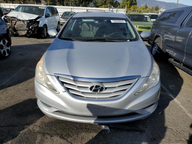 Photo 4 VIN: 5NPEB4AC7DH548182 - HYUNDAI SONATA GLS 