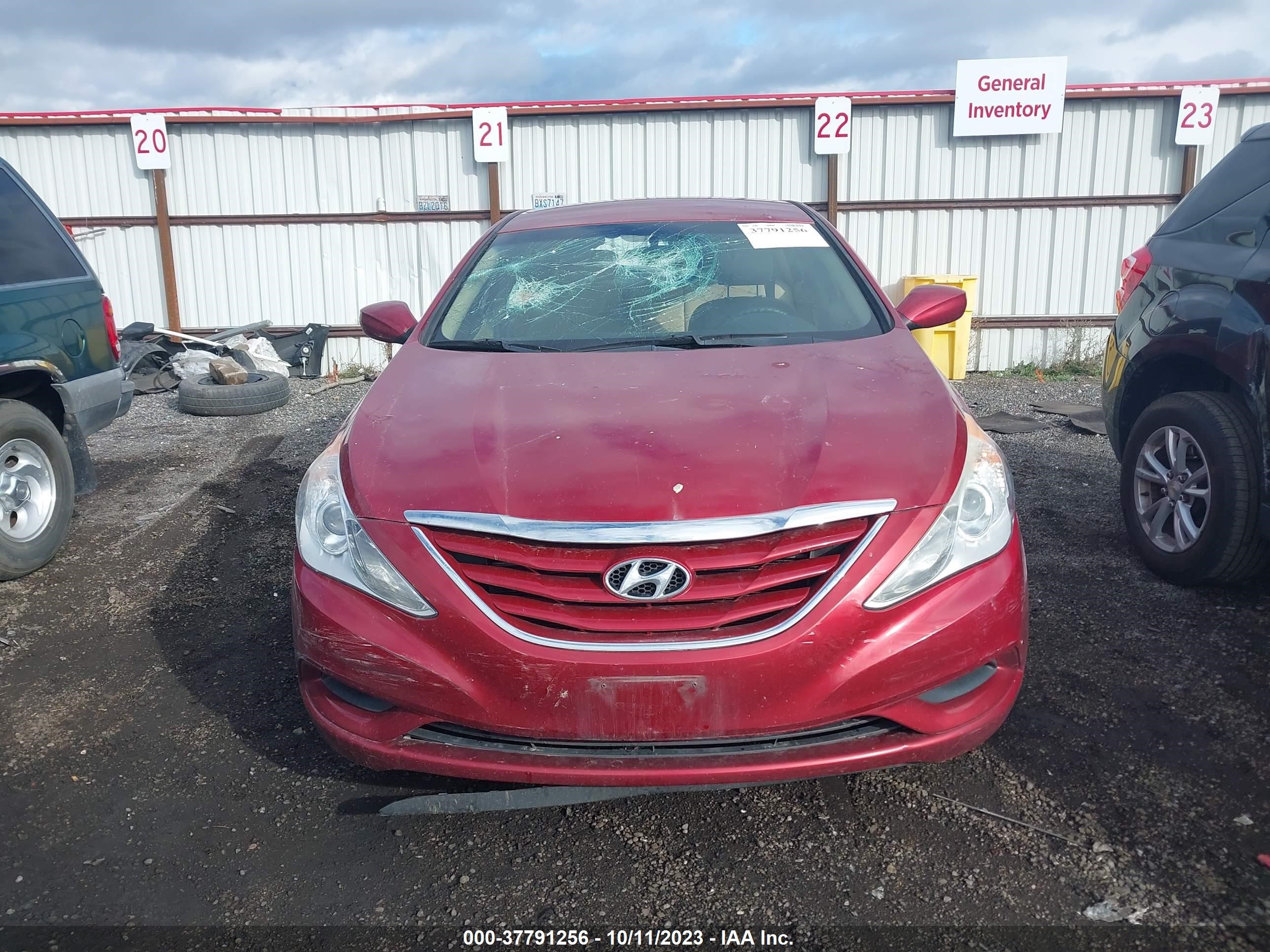 Photo 10 VIN: 5NPEB4AC7DH555293 - HYUNDAI SONATA 