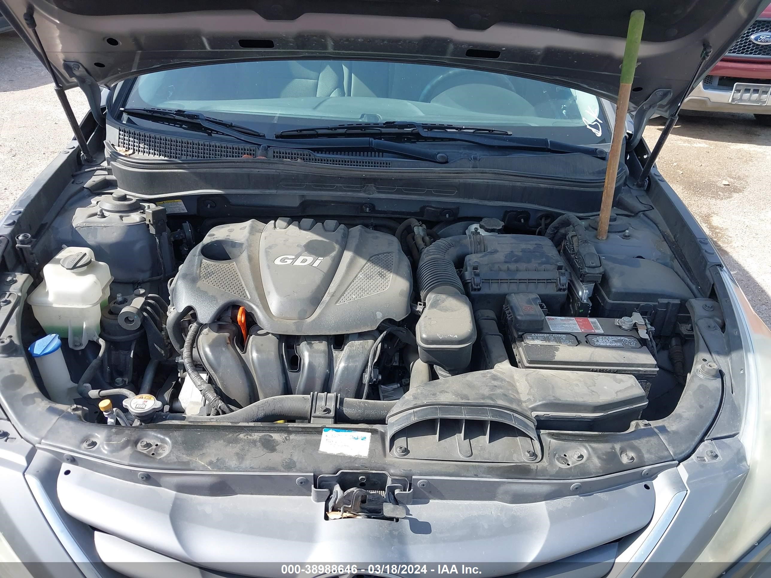 Photo 9 VIN: 5NPEB4AC7DH556377 - HYUNDAI SONATA 