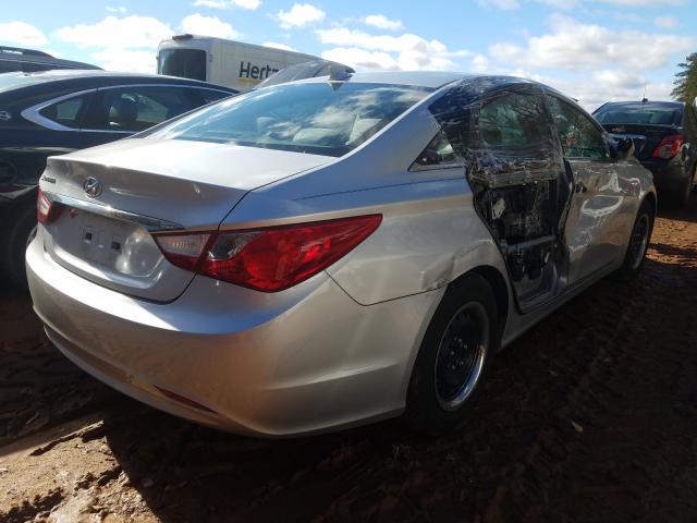 Photo 3 VIN: 5NPEB4AC7DH564978 - HYUNDAI SONATA GLS 