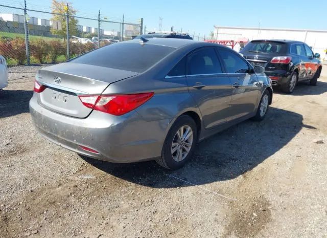 Photo 3 VIN: 5NPEB4AC7DH568612 - HYUNDAI SONATA 