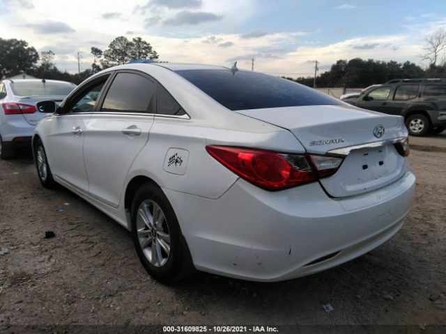 Photo 2 VIN: 5NPEB4AC7DH570411 - HYUNDAI SONATA 