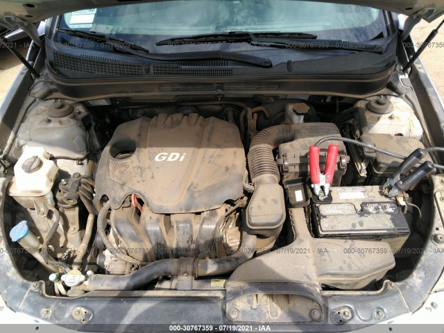 Photo 9 VIN: 5NPEB4AC7DH574944 - HYUNDAI SONATA 