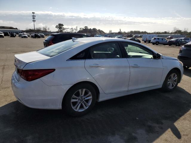 Photo 2 VIN: 5NPEB4AC7DH575933 - HYUNDAI SONATA 