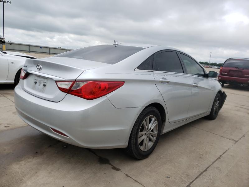 Photo 3 VIN: 5NPEB4AC7DH593073 - HYUNDAI SONATA GLS 