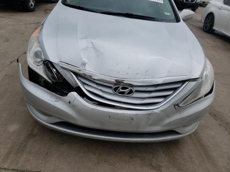 Photo 8 VIN: 5NPEB4AC7DH593073 - HYUNDAI SONATA GLS 