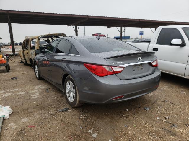 Photo 2 VIN: 5NPEB4AC7DH599780 - HYUNDAI SONATA GLS 