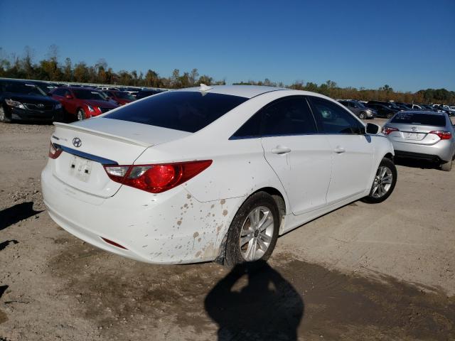 Photo 3 VIN: 5NPEB4AC7DH601494 - HYUNDAI SONATA GLS 