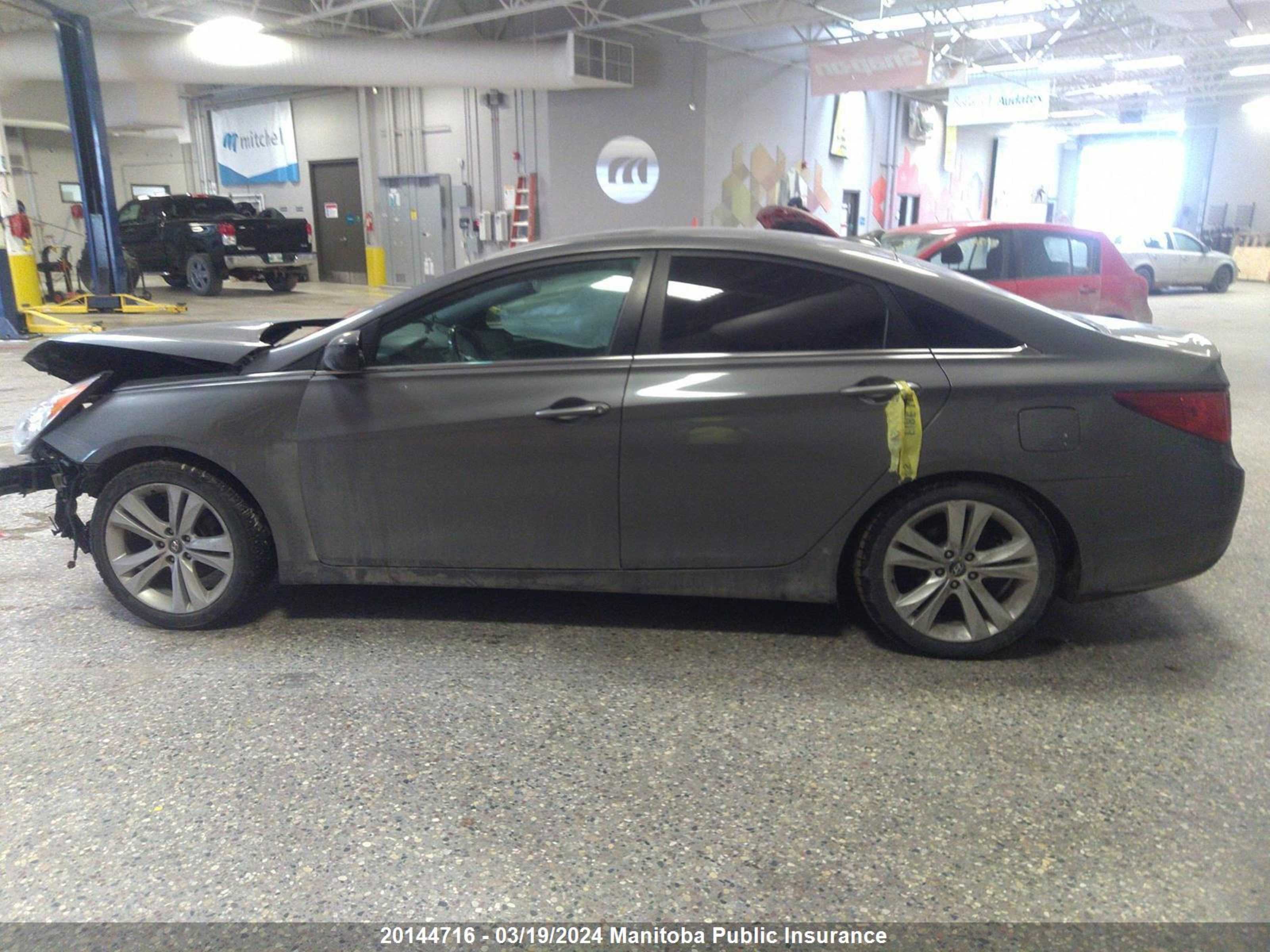 Photo 13 VIN: 5NPEB4AC7DH620854 - HYUNDAI SONATA 