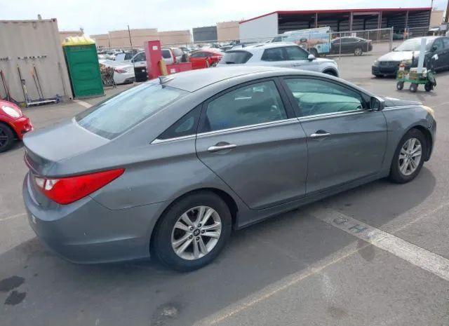 Photo 3 VIN: 5NPEB4AC7DH621132 - HYUNDAI SONATA 