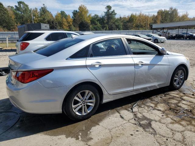 Photo 2 VIN: 5NPEB4AC7DH630798 - HYUNDAI SONATA 