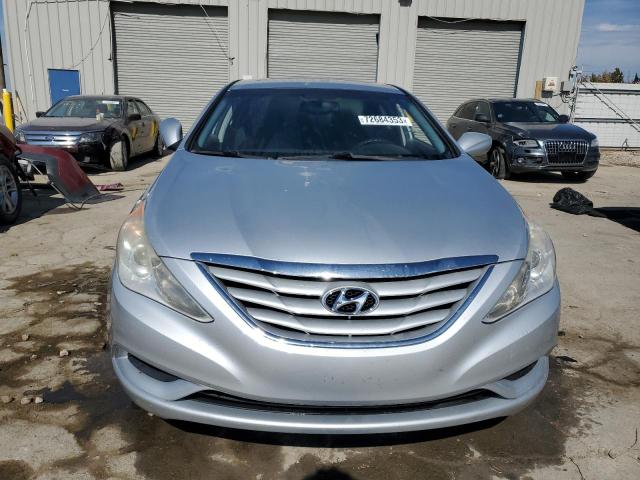 Photo 4 VIN: 5NPEB4AC7DH630798 - HYUNDAI SONATA 