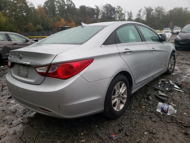 Photo 3 VIN: 5NPEB4AC7DH645432 - HYUNDAI SONATA GLS 