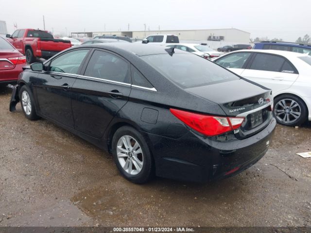 Photo 2 VIN: 5NPEB4AC7DH648993 - HYUNDAI SONATA 