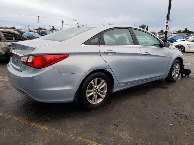 Photo 2 VIN: 5NPEB4AC7DH655555 - HYUNDAI SONATA 