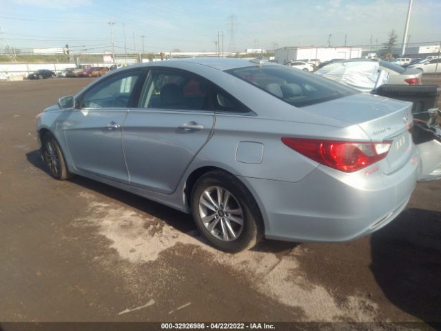 Photo 2 VIN: 5NPEB4AC7DH685056 - HYUNDAI SONATA 