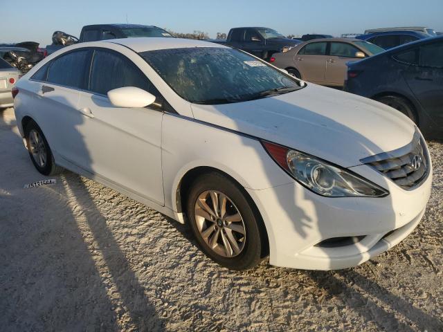 Photo 3 VIN: 5NPEB4AC7DH692539 - HYUNDAI SONATA GLS 