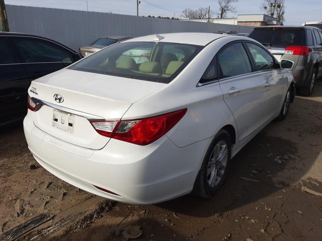 Photo 3 VIN: 5NPEB4AC7DH694372 - HYUNDAI SONATA 