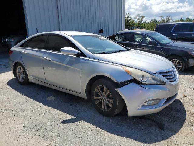 Photo 3 VIN: 5NPEB4AC7DH698700 - HYUNDAI SONATA GLS 