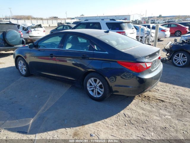 Photo 2 VIN: 5NPEB4AC7DH702888 - HYUNDAI SONATA 