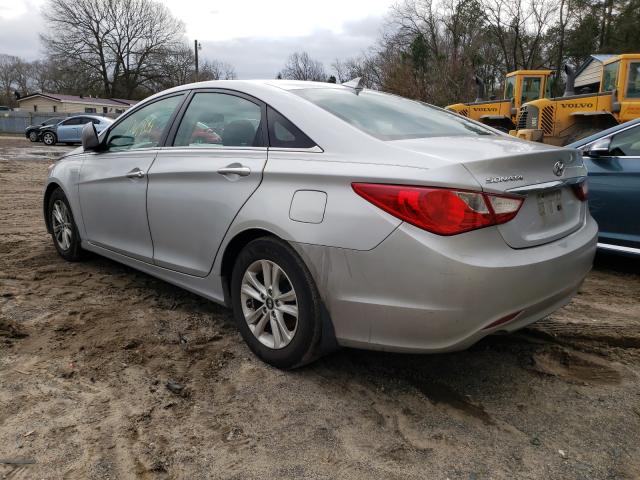 Photo 2 VIN: 5NPEB4AC7DH703720 - HYUNDAI SONATA GLS 