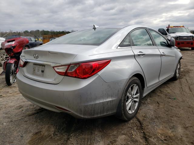 Photo 3 VIN: 5NPEB4AC7DH703720 - HYUNDAI SONATA GLS 