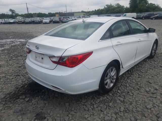 Photo 3 VIN: 5NPEB4AC7DH707086 - HYUNDAI SONATA GLS 