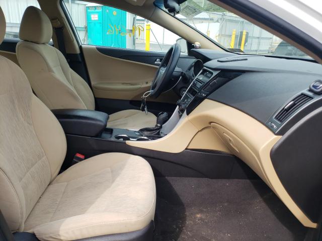 Photo 4 VIN: 5NPEB4AC7DH708710 - HYUNDAI SONATA GLS 