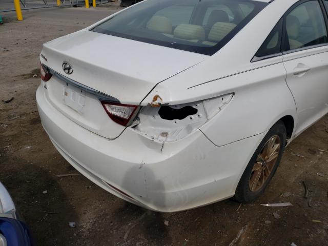 Photo 8 VIN: 5NPEB4AC7DH708710 - HYUNDAI SONATA GLS 