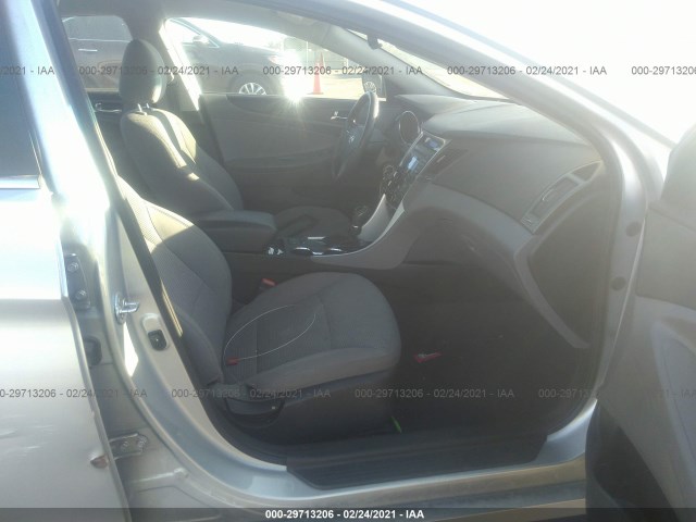 Photo 4 VIN: 5NPEB4AC7DH713714 - HYUNDAI SONATA 