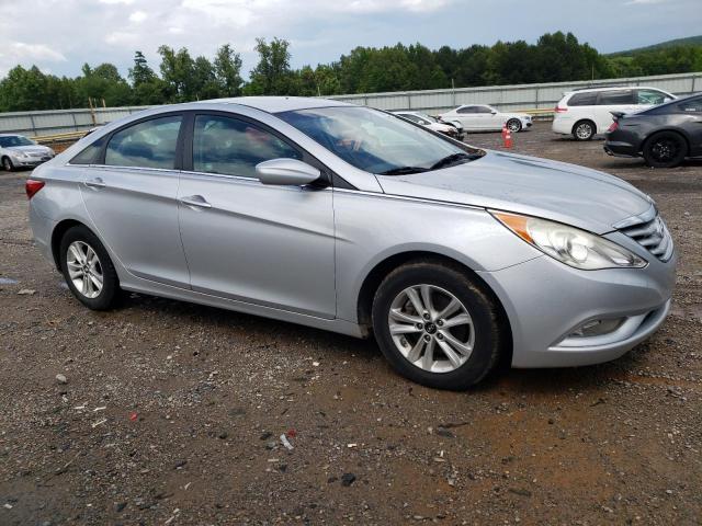 Photo 3 VIN: 5NPEB4AC7DH728083 - HYUNDAI SONATA 