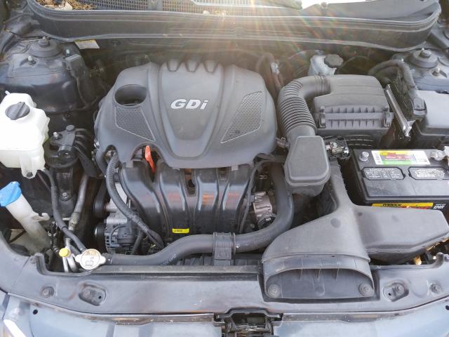 Photo 6 VIN: 5NPEB4AC7DH739780 - HYUNDAI SONATA GLS 