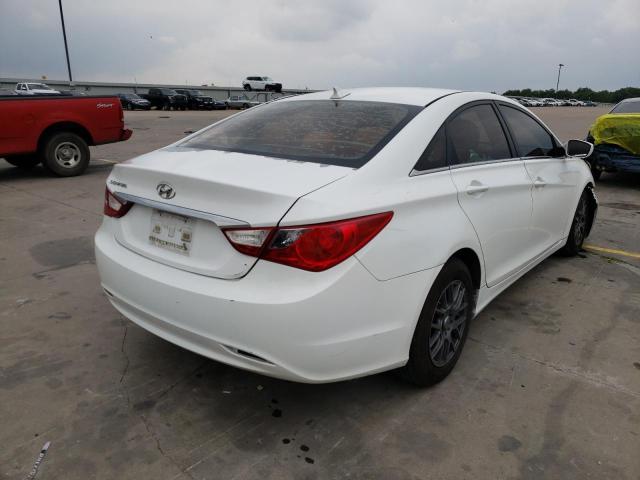 Photo 3 VIN: 5NPEB4AC7DH744669 - HYUNDAI SONATA GLS 