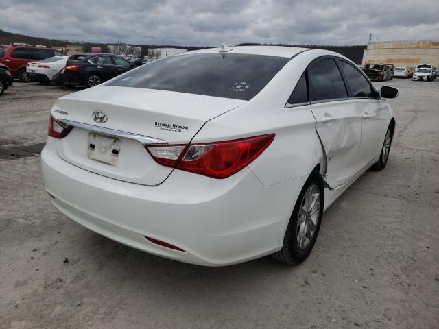 Photo 3 VIN: 5NPEB4AC7DH747068 - HYUNDAI SONATA GLS 