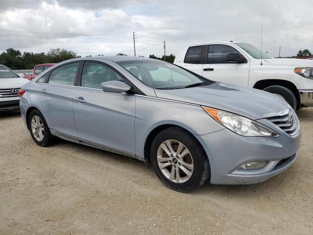 Photo 3 VIN: 5NPEB4AC7DH750990 - HYUNDAI SONATA GLS 