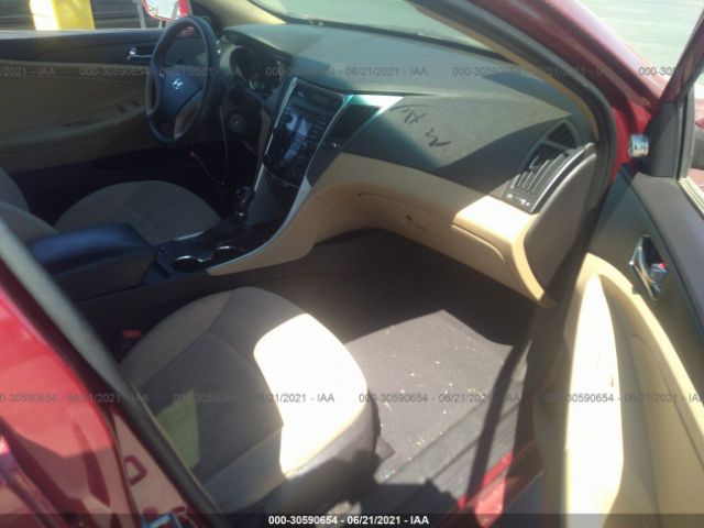 Photo 4 VIN: 5NPEB4AC7DH754327 - HYUNDAI SONATA 